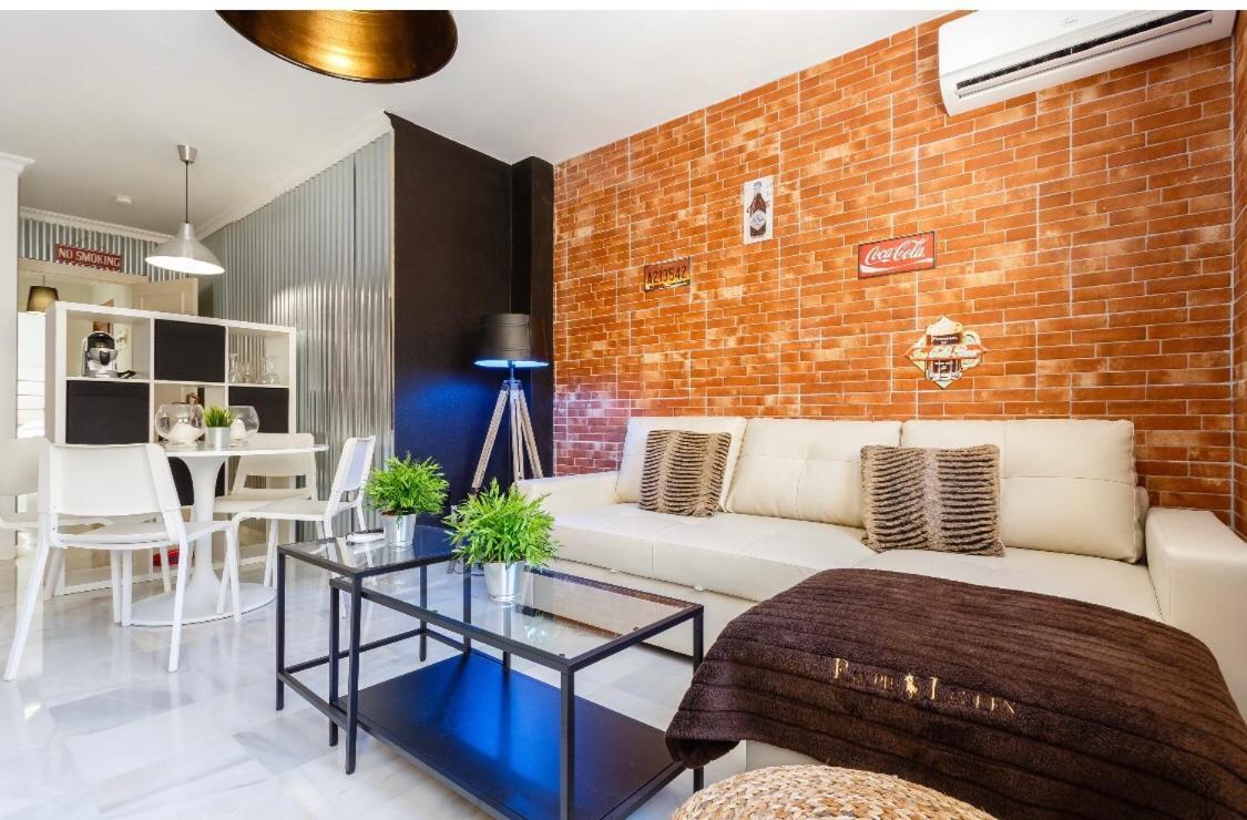 Apartamento Semi-Industrial Palacio Castilla Jerez de la Frontera Bagian luar foto